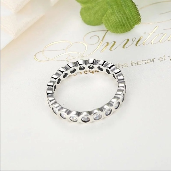 New Women’s 925 Silver Diamond Engagement Ring - Picture 4 of 5